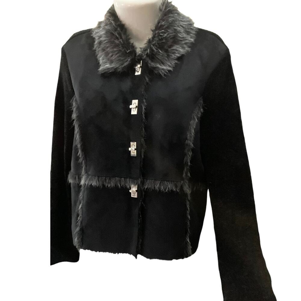 Lisa International Women's Black Faux Fur Lined Suede Button Sweater Coat SZ PL - Picture 4 of 9
